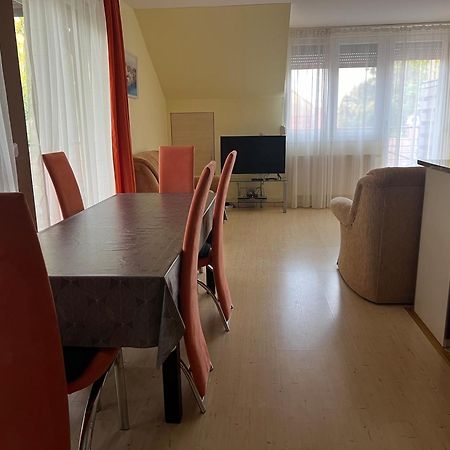 Indi Apartman Siofok Luaran gambar